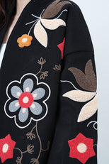 Жіночий подовжений жакет з вишивкою