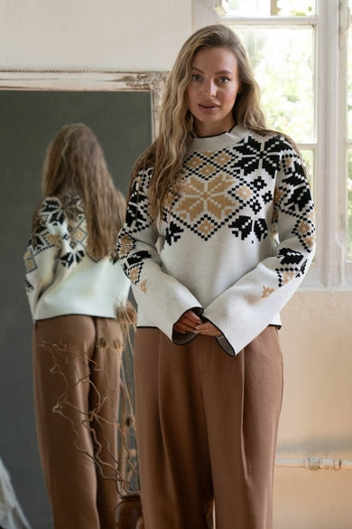 Яскравий светрик вишиванка Соломійка