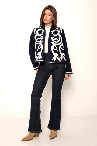 Жіночий жакет з вишивкою «Соняхи» темно-синій