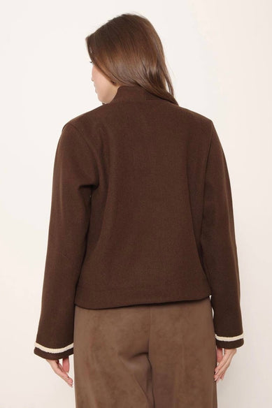 Жіночий жакет з вишивкою «Соняхи» коричневий