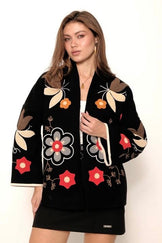Жіночий подовжений жакет з вишивкою
