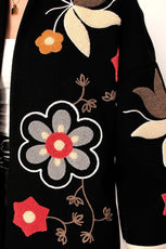 Жіночий подовжений жакет з вишивкою