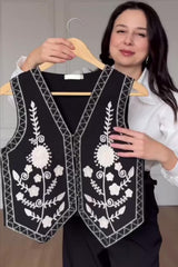 Жіноча етно жилетка з вишивкою